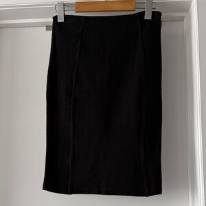Zara Classic Black Pencil Skirt